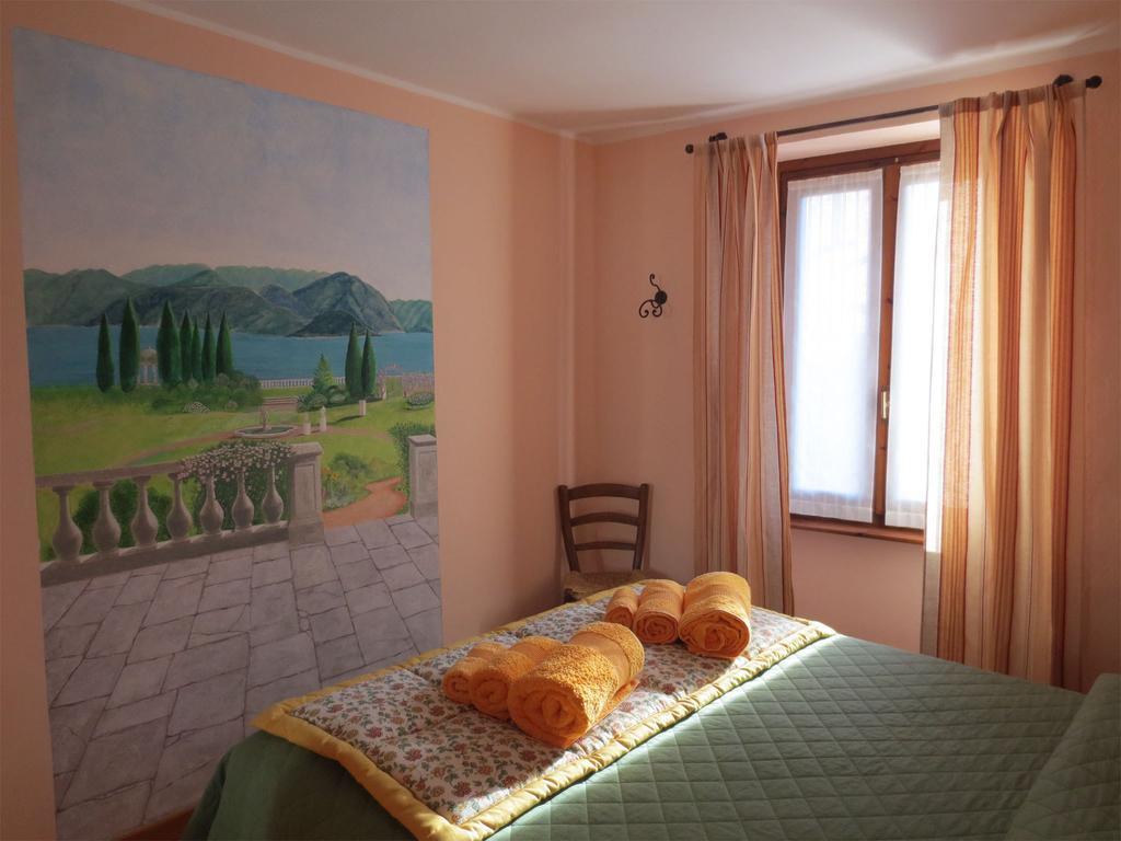 Bed and Breakfast La Ca' Di Sala Margno Zimmer foto